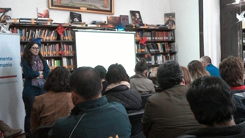 Julieta Elizaga, en el Taller de Gestión Local de la región de Valparaíso; Museo Arqueológico de Quillota.