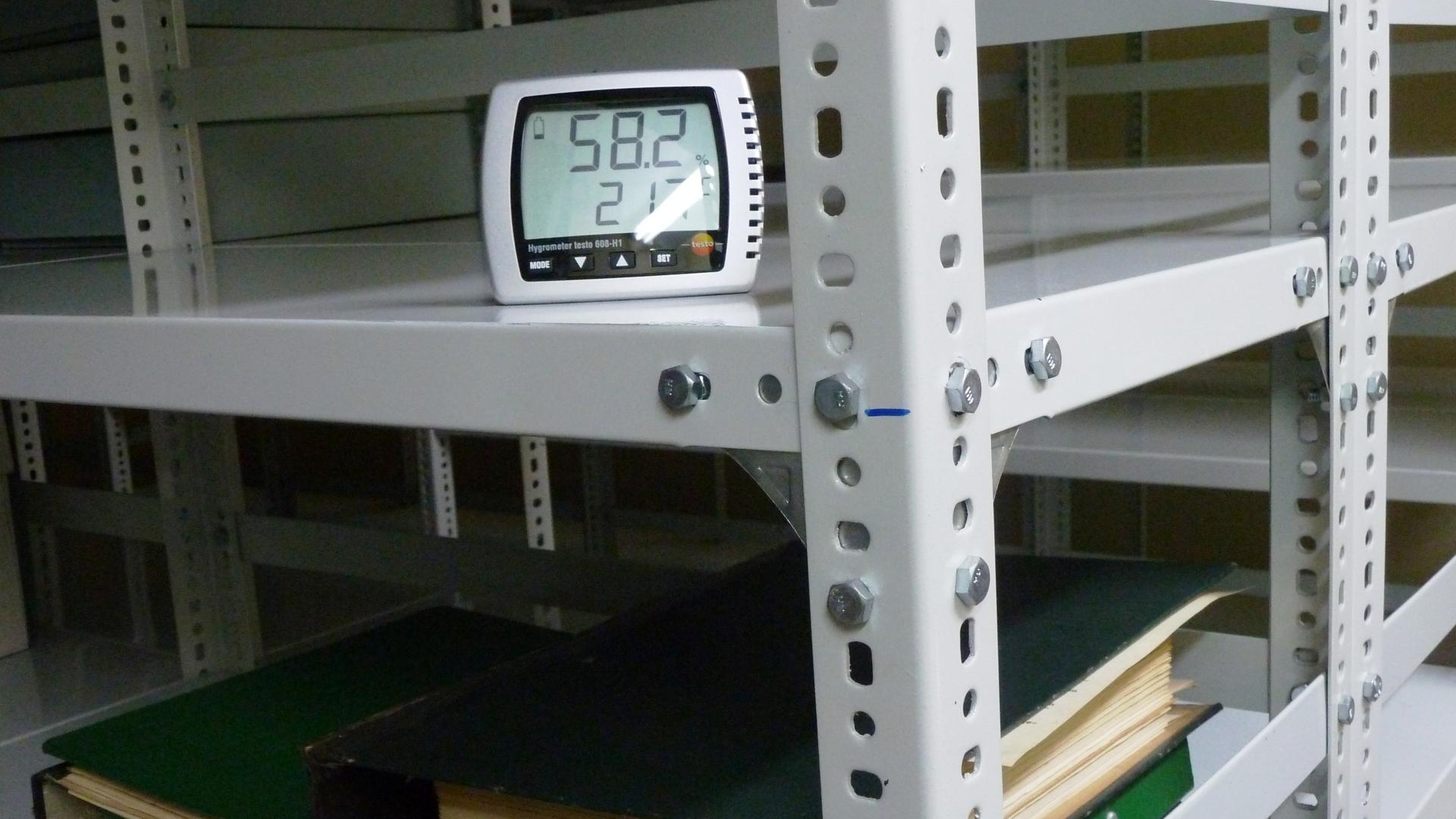 Datalogger en estantería (Archivo CNCR).