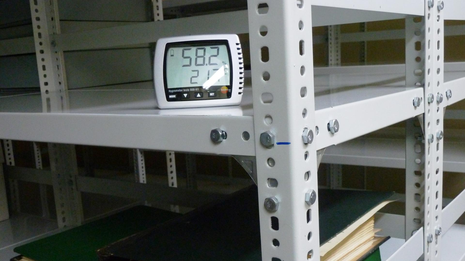 Datalogger en estantería (Archivo CNCR).