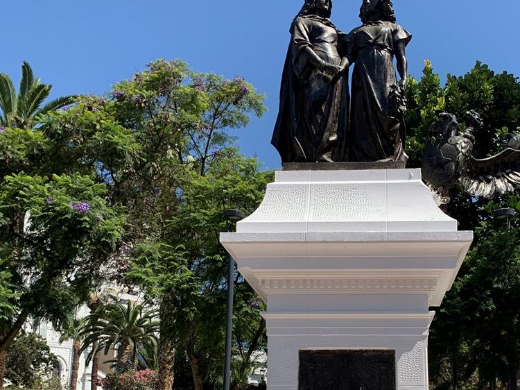 Monumento Público “El León”