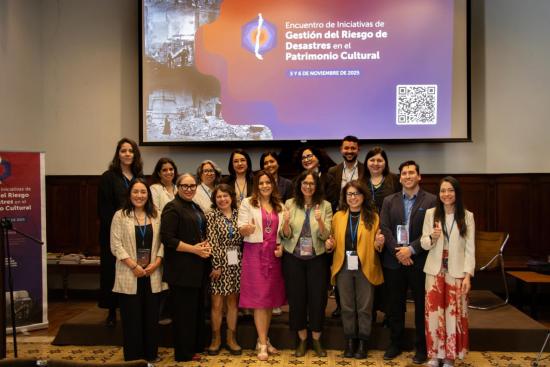 Participantes del Encuentro de Iniciativas de Gestión del Riesgo de Desastres, realizado en la Biblioteca Patrimonial Recoleta Dominica