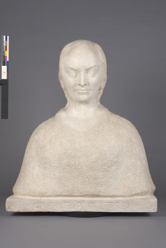 Busto de Gabriela Mistral 