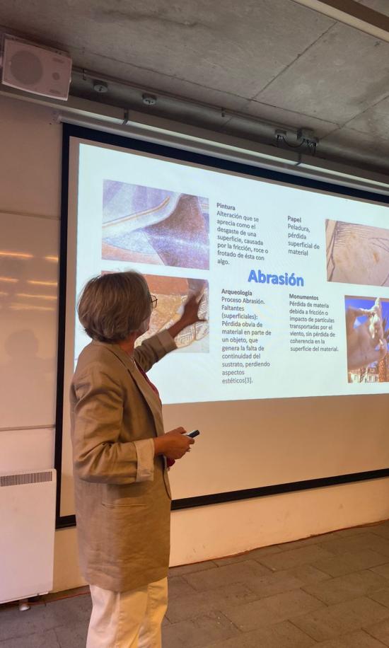 Angela Benavente en la presentación