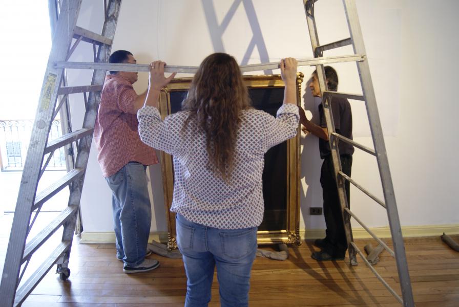 Preparación montaje exposición. (Neveu, S. 2016)