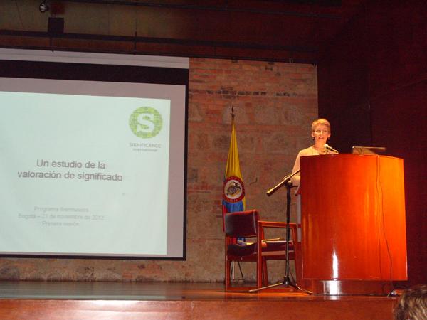 V. Bullock. Benavente, A. 2012