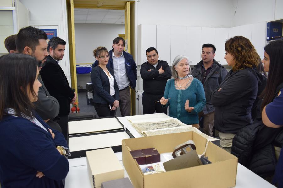 Cecilia Rodríguez, Jefa de la Unidad de Patrimonio Gráfico y Documental.