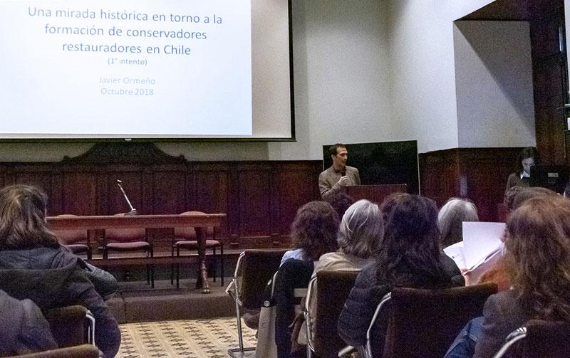 Javier Ormeño B., conservador-restaurador