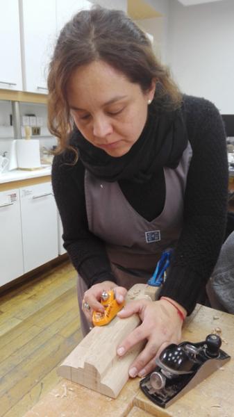 Fabricación de moldura y reintegración de faltante